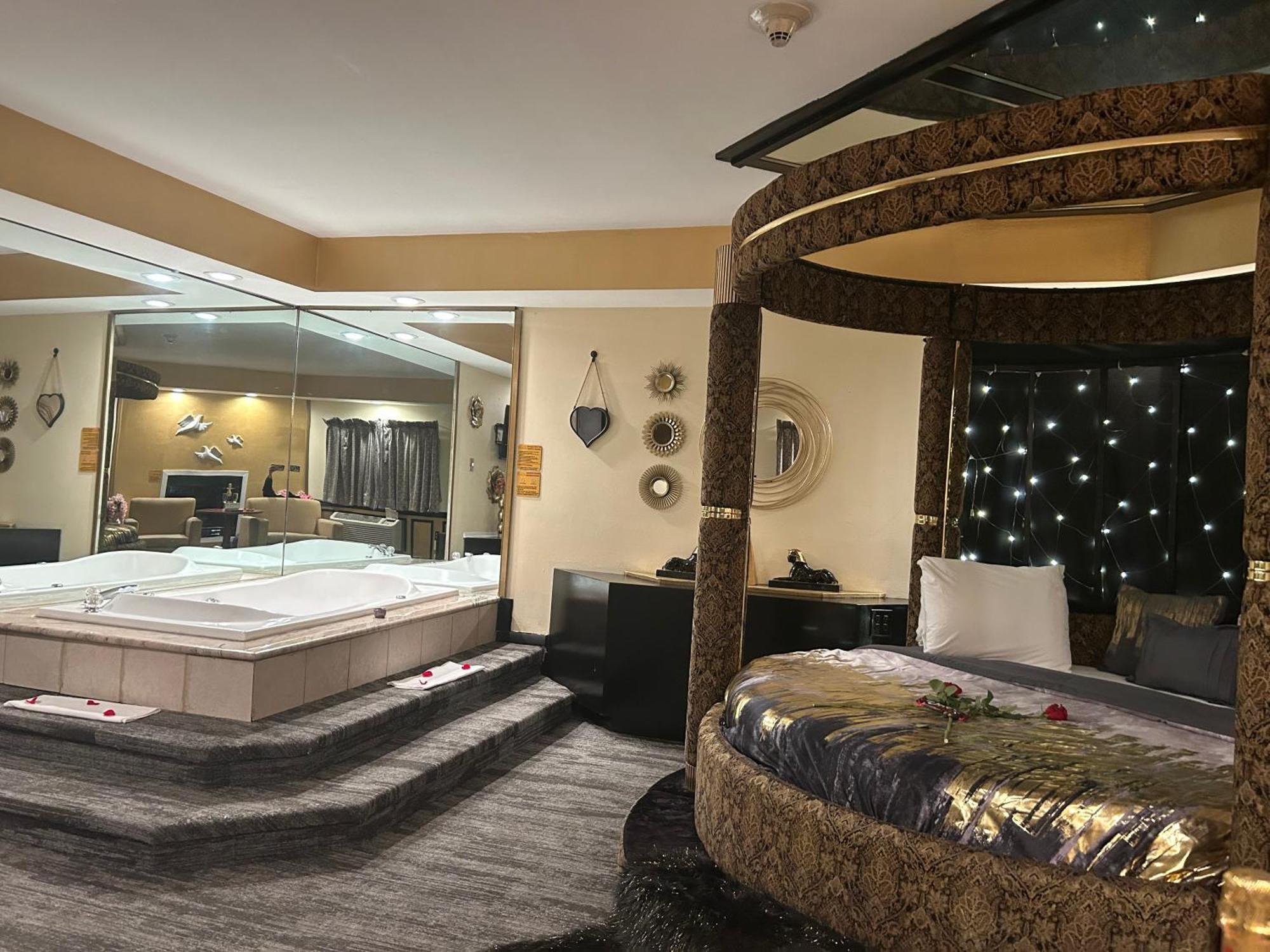 Inn Of The Dove - Romantic Luxury Suites With Jacuzzi & Fireplace At Harrisburg-Hershey-Philadelphia, Pa Eksteriør billede